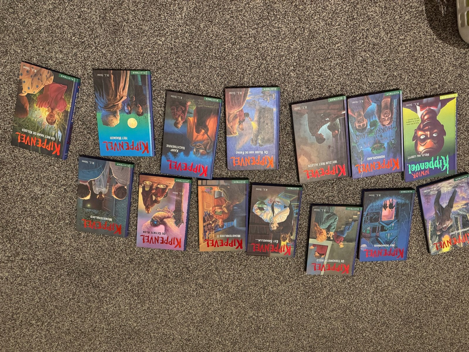 Kippenvel Boeken Serie - Kluitman - R.L. Stine, Boeken, Ophalen of Verzenden, Gelezen, Fictie