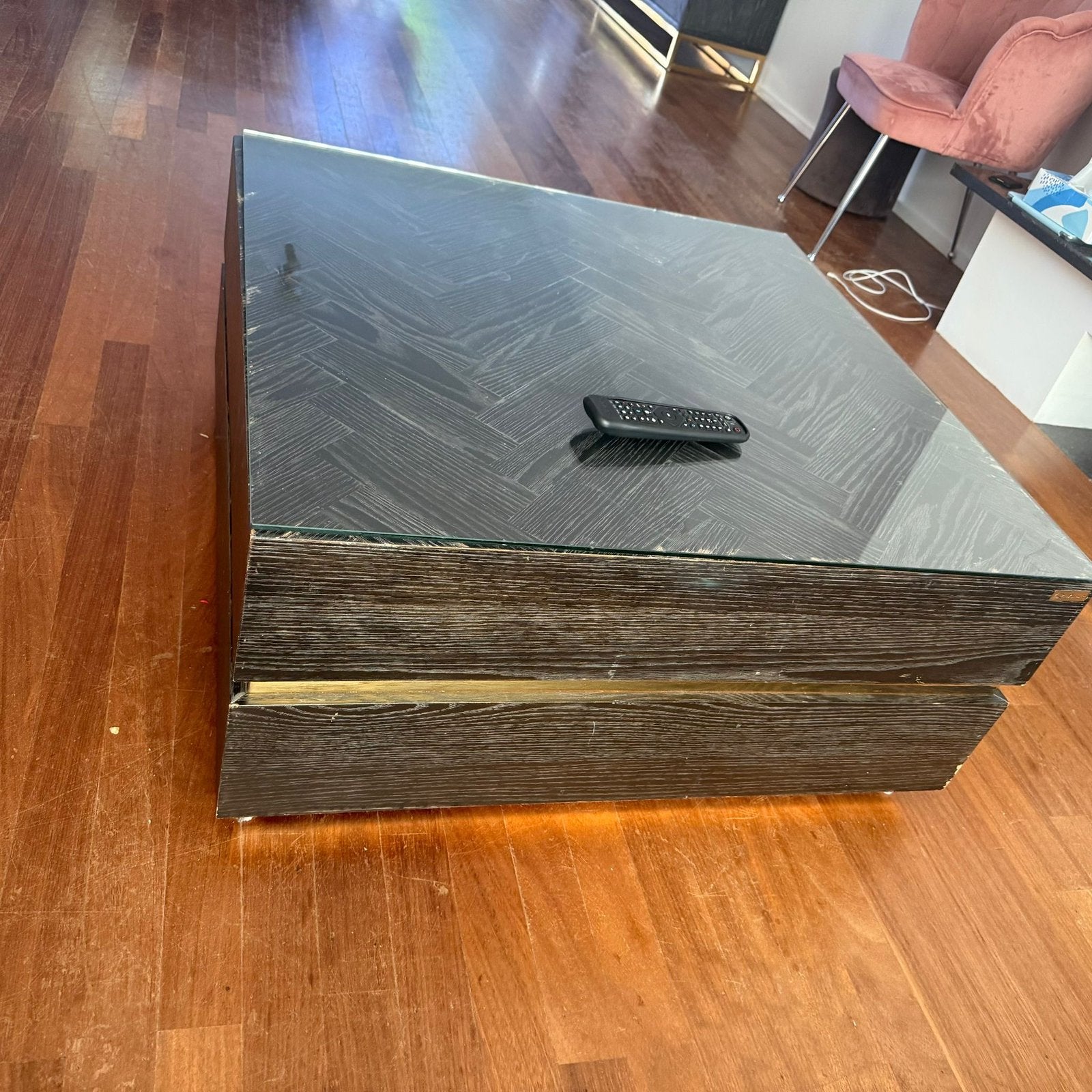 Eet kamer en salon tafel richmond, Ophalen, Zo goed als nieuw, Richmond, Minder dan 4 stoelen