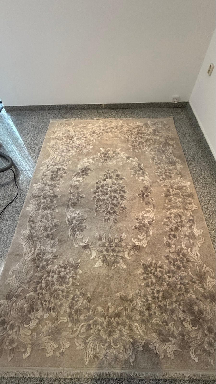 Merk tapijt met klassiek patroon, Ophalen, Gebruikt, 150 tot 200 cm, Beige