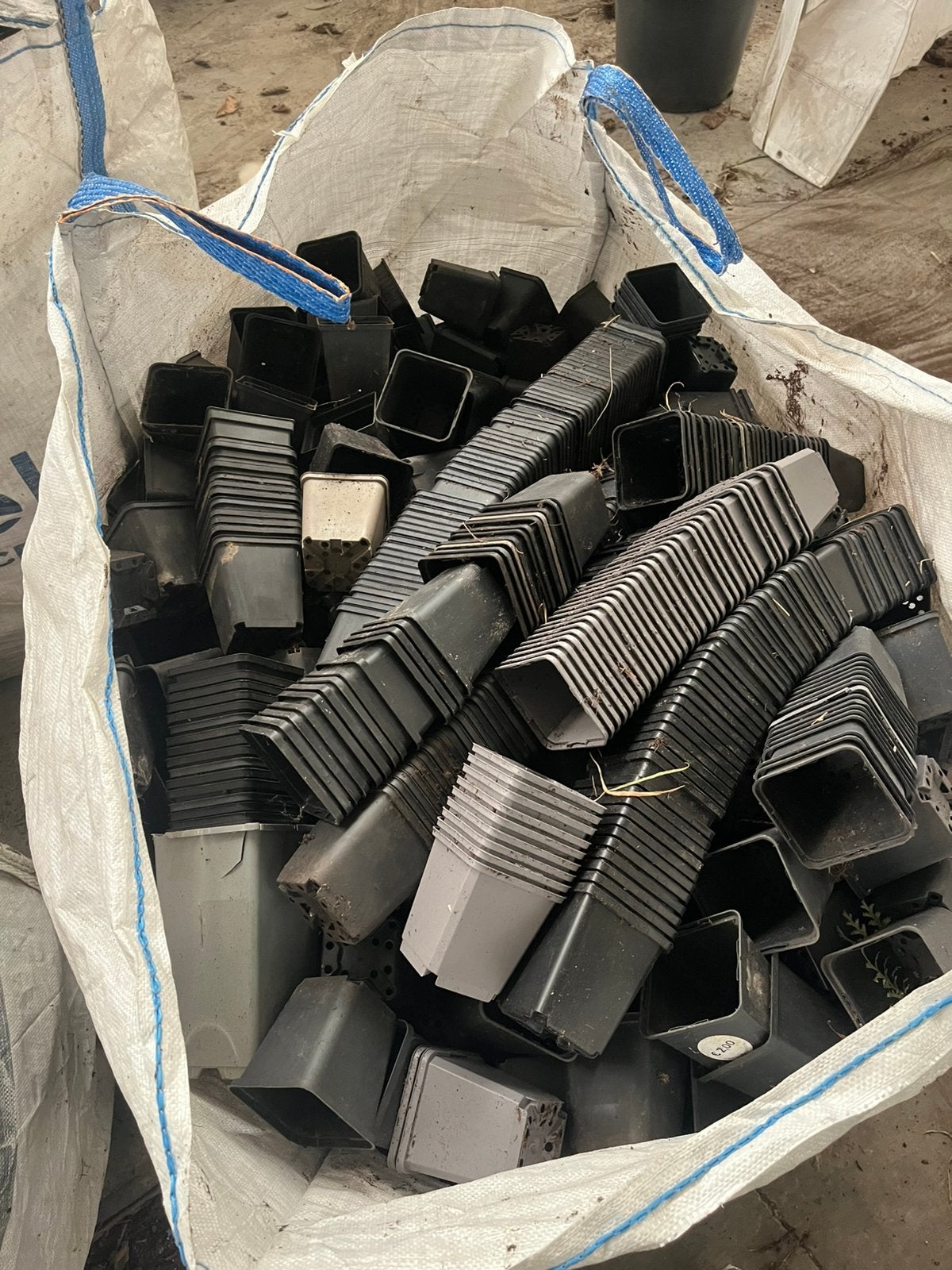 P9 potjes gratis ophalen per big bag, Ophalen, Zo goed als nieuw, Kunststof, Minder dan 30 cm