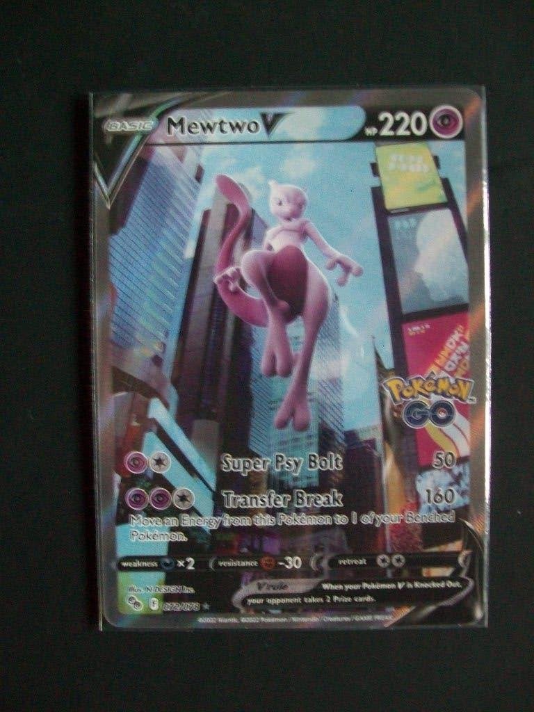 4104: Nieuwe Pokemon GO Kaart MEWTWO V HP 220 (072/078), Verzenden, Nieuw, Losse kaart, Foil