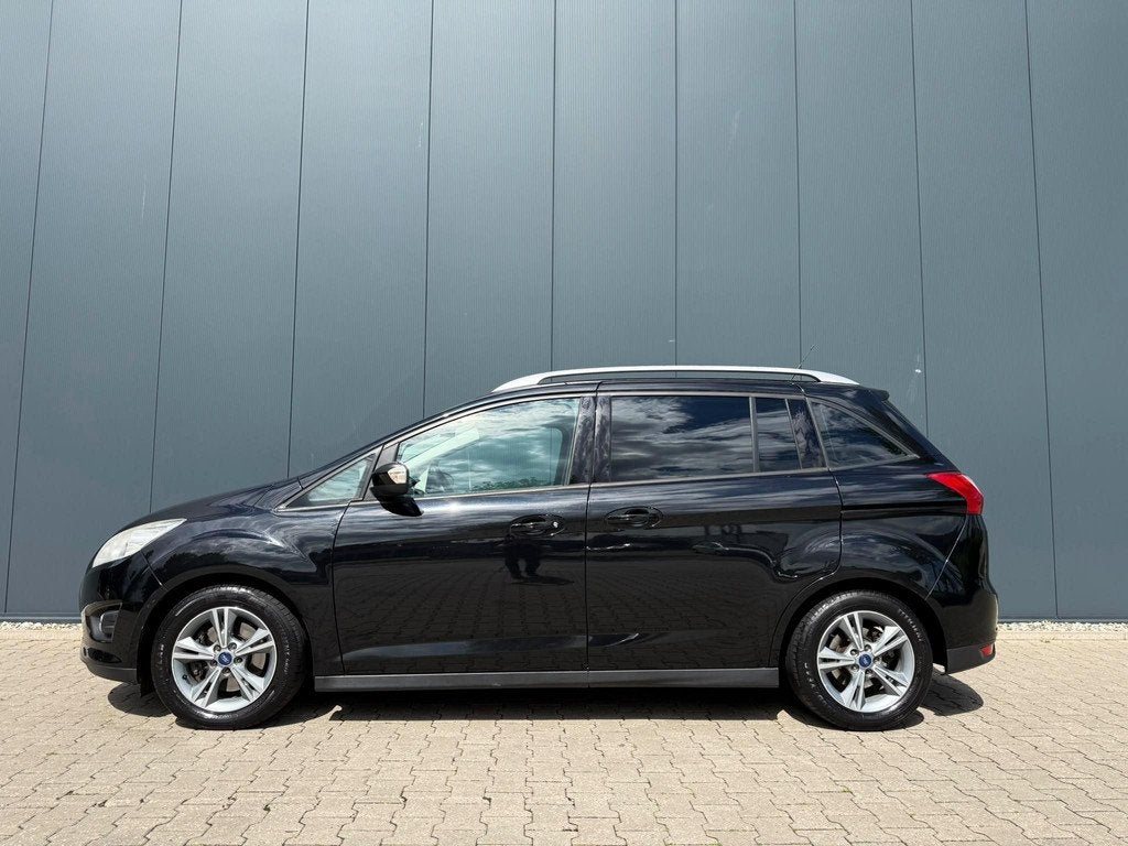 Ford Grand C-Max 1.0 Edition Plus navi / camera trekhaak, Auto's, Voorwielaandrijving, Gebruikt, Handgeschakeld, 3 cilinders
