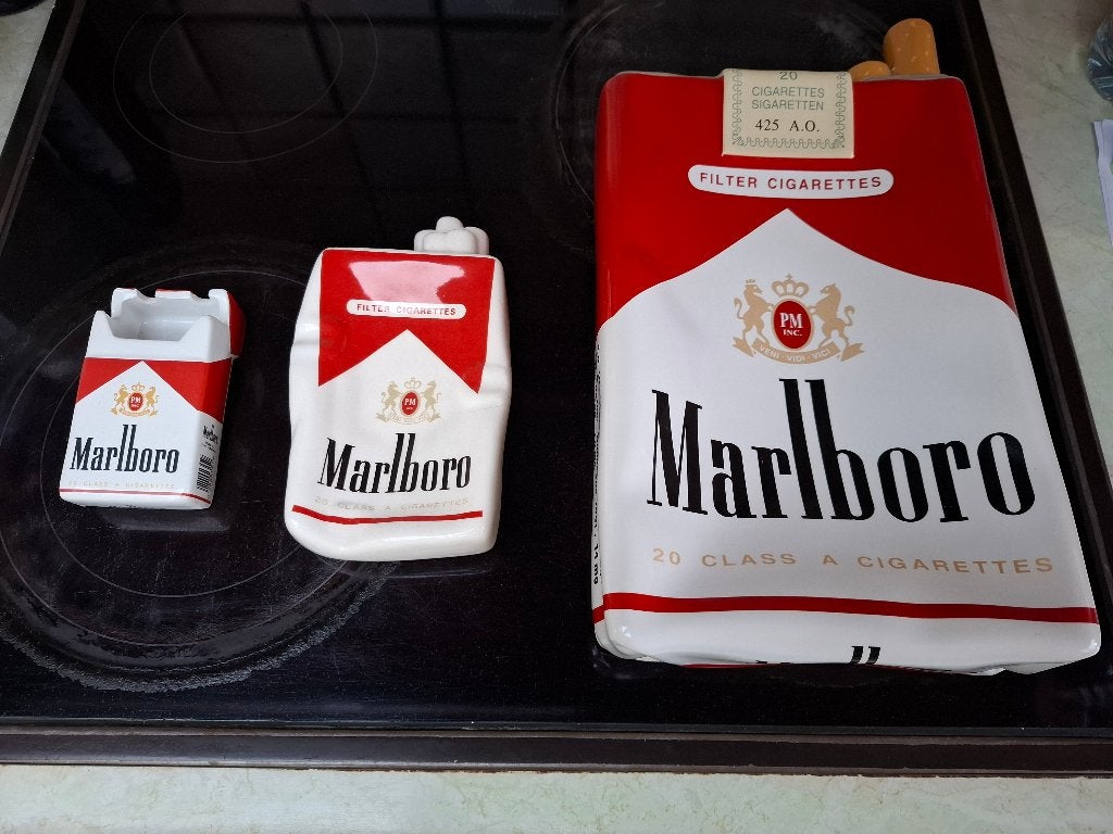 Set asbakken Marlboro, Ophalen of Verzenden, Nieuw, Asbak