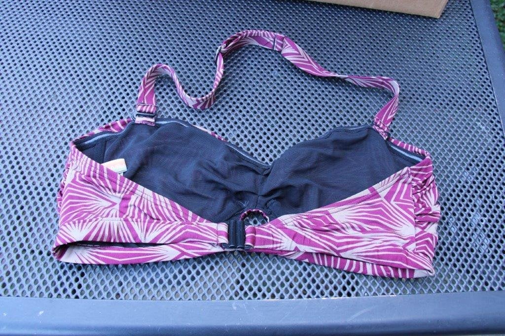 Bikini wijnrood/ bruin Beachwave mt 40E cup broek 46 Vaste p, Beachwave, Ophalen of Verzenden, Zo goed als nieuw, Bikini