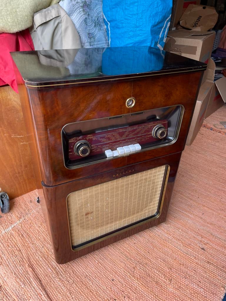 Oude Philips radio grammofoonplaatspeler, Antiek en Kunst, Antiek | Tv's en Audio, Ophalen