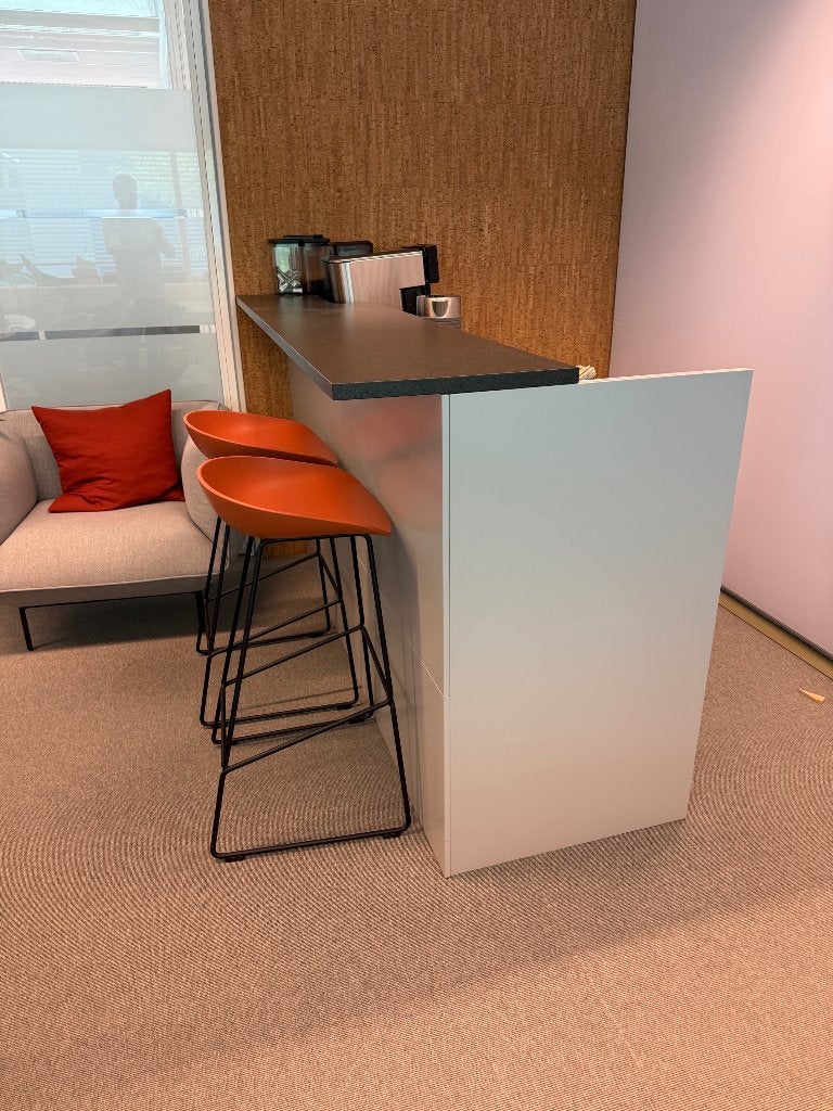 Pantry inclusief koelkast en barkrukken, Ophalen, Gebruikt, 100 tot 150 cm, 150 tot 200 cm