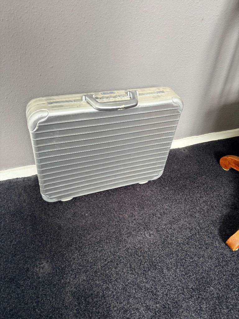 attache koffer, Sieraden, Tassen en Uiterlijk, Koffers, Gebruikt, 50 tot 60 cm, Slot, Ophalen of Verzenden