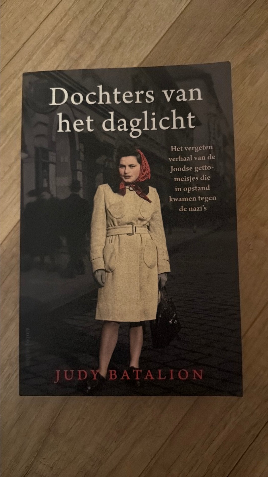 Judy Batalion - Dochters van het daglicht, Boeken, Ophalen of Verzenden, Zo goed als nieuw, Judy Batalion