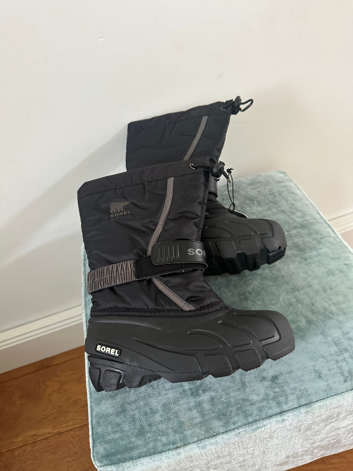Sorel Snowboots Nieuw! Maat 32, Ophalen of Verzenden, Zo goed als nieuw, Snowboots