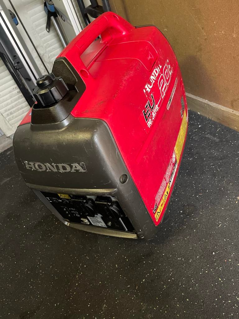 Honda EU20i Aggregaat - Draagbaar en Stil, Gebruikt, Benzine, Ophalen of Verzenden, Geluidgedempt