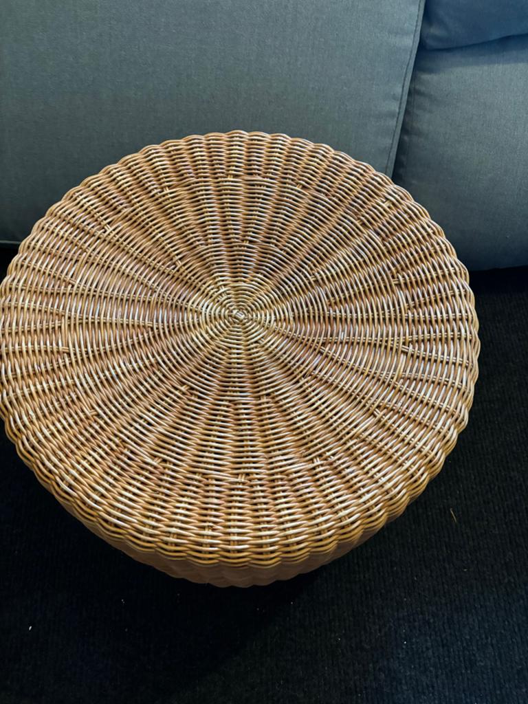 Rieten poef van Ikea, rond 48x40 cm, Ophalen, Gebruikt, Rond, Riet of Rotan