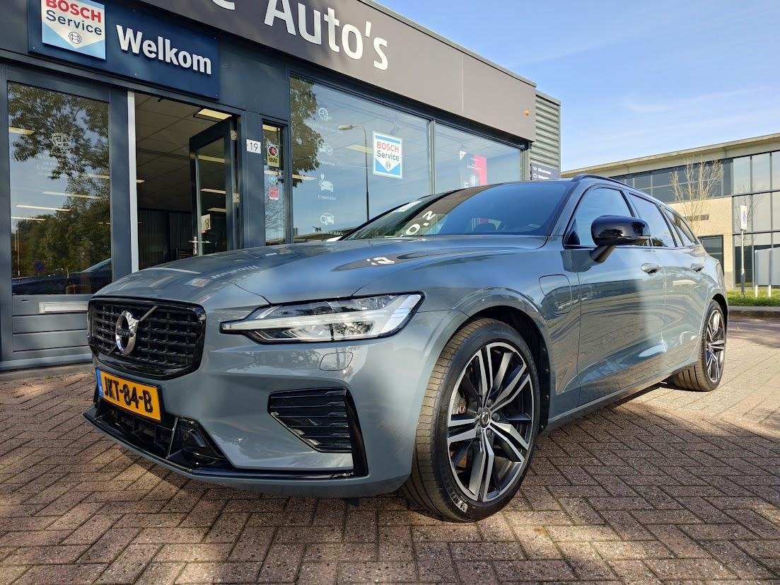 Volvo V60 II T8 AWD Plug-in Hybrid Audio H&K, Camera, Pilot, Auto's, Stof, Gebruikt, Euro 6, 180 min