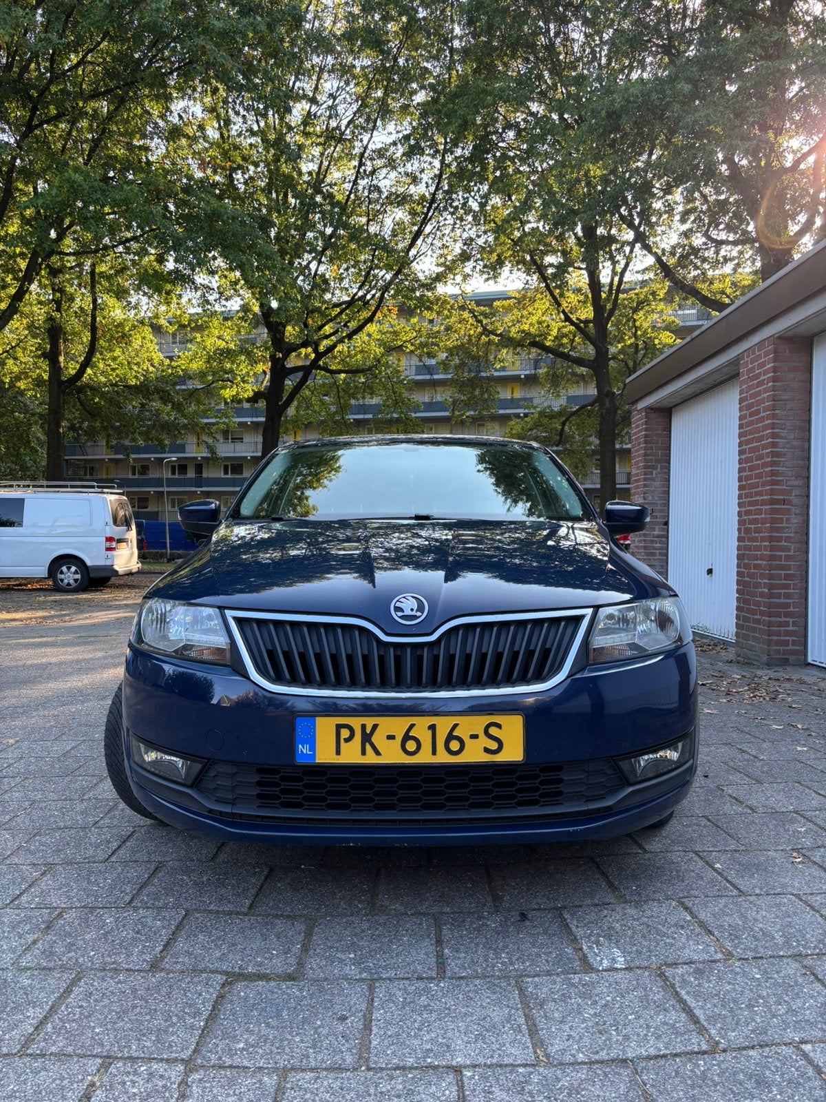 Skoda Rapid 1.0 TSI 2017 /NAP/Carplay/Zuinig, Voorwielaandrijving, Dealer onderhouden, Stof, Zwart