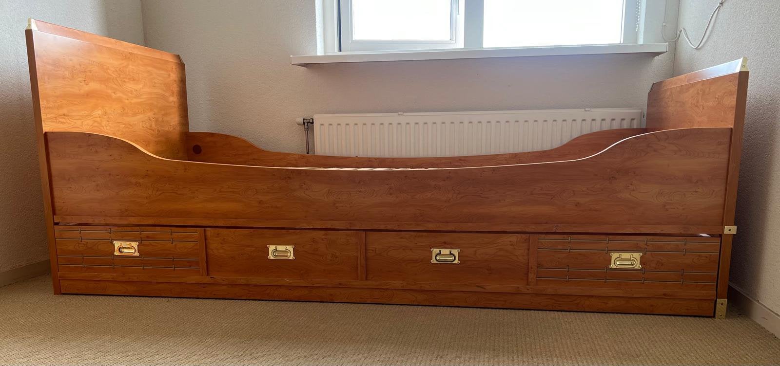 1-persoons kajuitbed + losse 2-deurskast, Huis en Inrichting, Slaapkamer | Bedden, Ophalen, 90 cm, Eenpersoons, Bruin