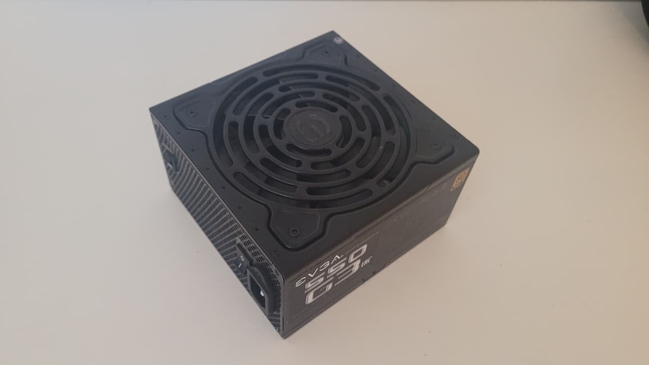 EVGA Supernova G3 550 Watt 80+ Gold Voeding, Computers en Software, Ophalen of Verzenden, Zo goed als nieuw