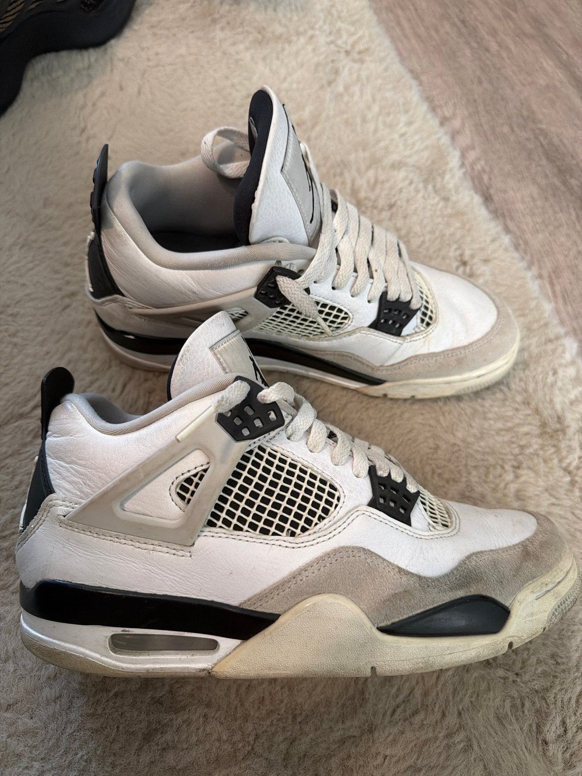 Nike Air Jordan 4 Retro Military - Maat 41, Ophalen of Verzenden, Gedragen, Wit, Sneakers of Gympen