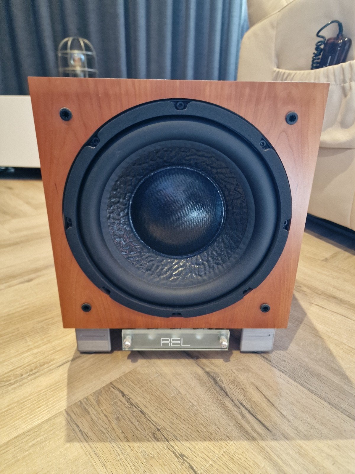 REL R-205 Subwoofer - Zo goed als nieuw, Subwoofer, Zo goed als nieuw, Geschikt voor surround/home cinema, Ophalen