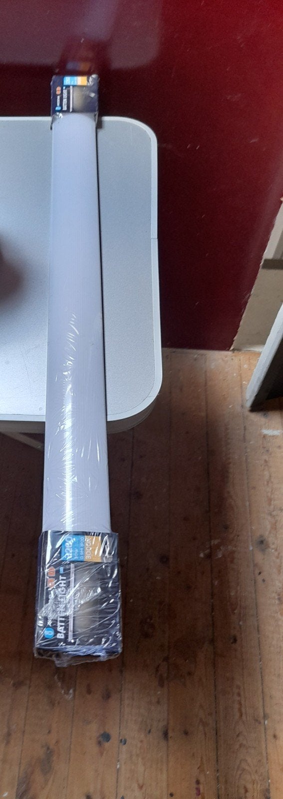 Nieuwe LED Batten Light 30W 3000K IP20, Ophalen
