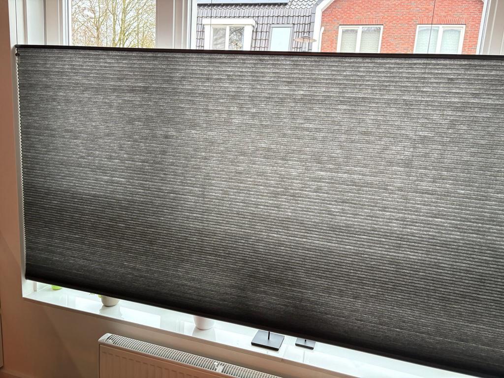 Donkergrijs Plisségordijn - Perfecte Verduistering, Ophalen of Verzenden, Zo goed als nieuw, Grijs, 100 tot 150 cm
