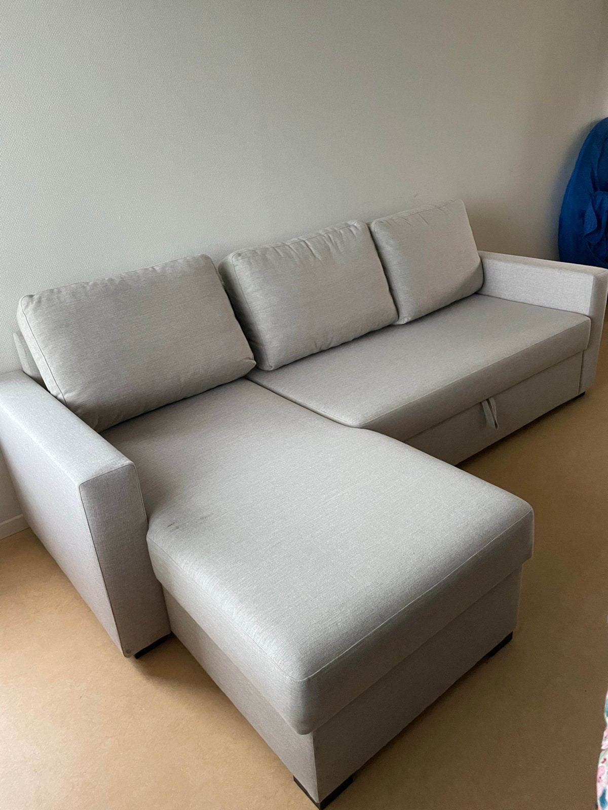 Beige slaapbank met opbergruimte, Ophalen, Gebruikt, Driepersoons, 200 tot 250 cm
