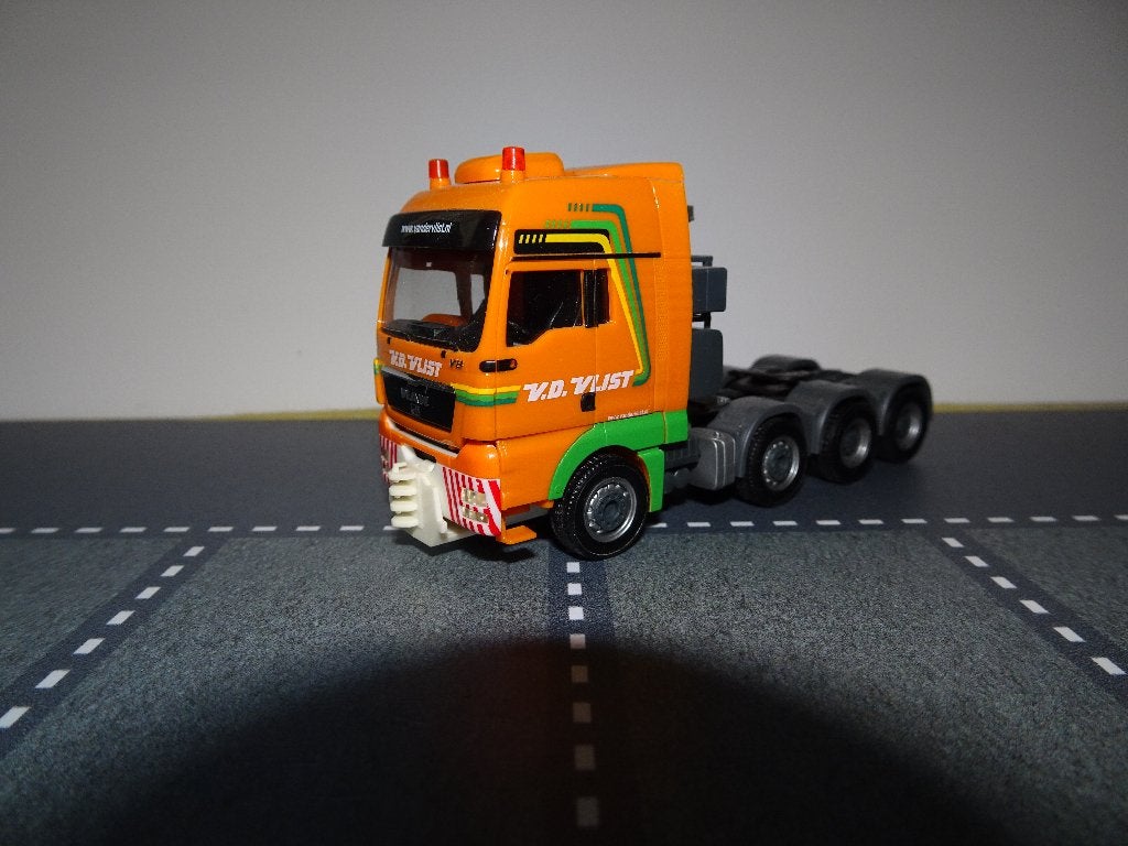218 herpa man tgx xxl 4-as trekker v.d.vlist 1:87 truc trein, Ophalen of Verzenden, Zo goed als nieuw, Bus of Vrachtwagen, Herpa