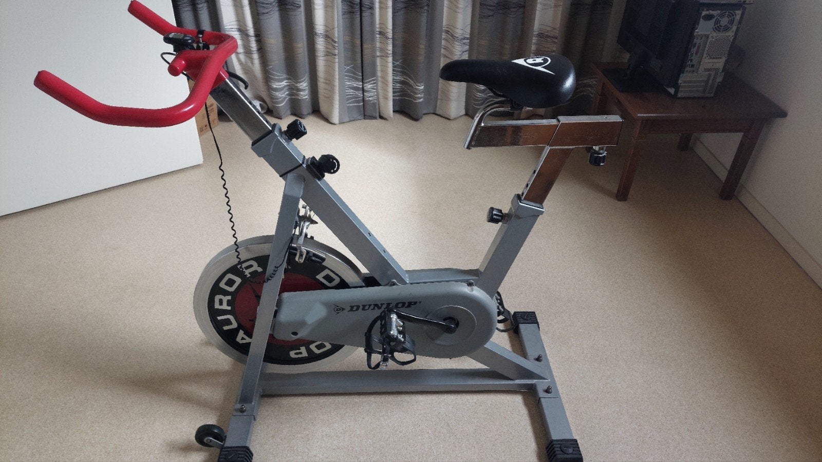 Dunlop Spinningfiets - Perfect voor Thuis Workouts, Sport en Fitness, Ophalen, Gebruikt, Spinningfiets, Metaal