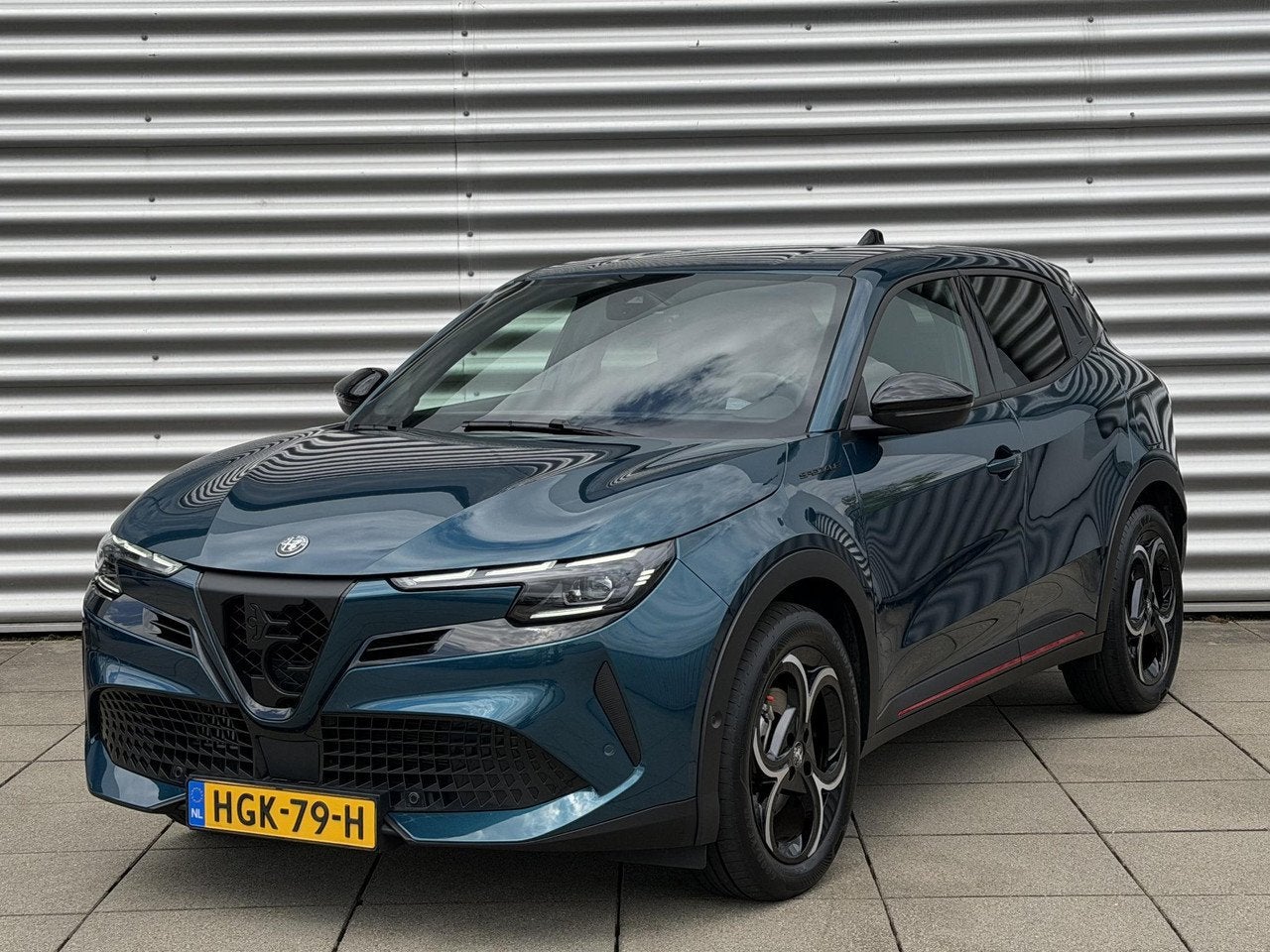 Alfa Romeo Junior 1.2 Turbo Hybrid Ibrida Speciale 136 PK |, Auto's, Automaat, 145 pk, Gebruikt, 1199 cc