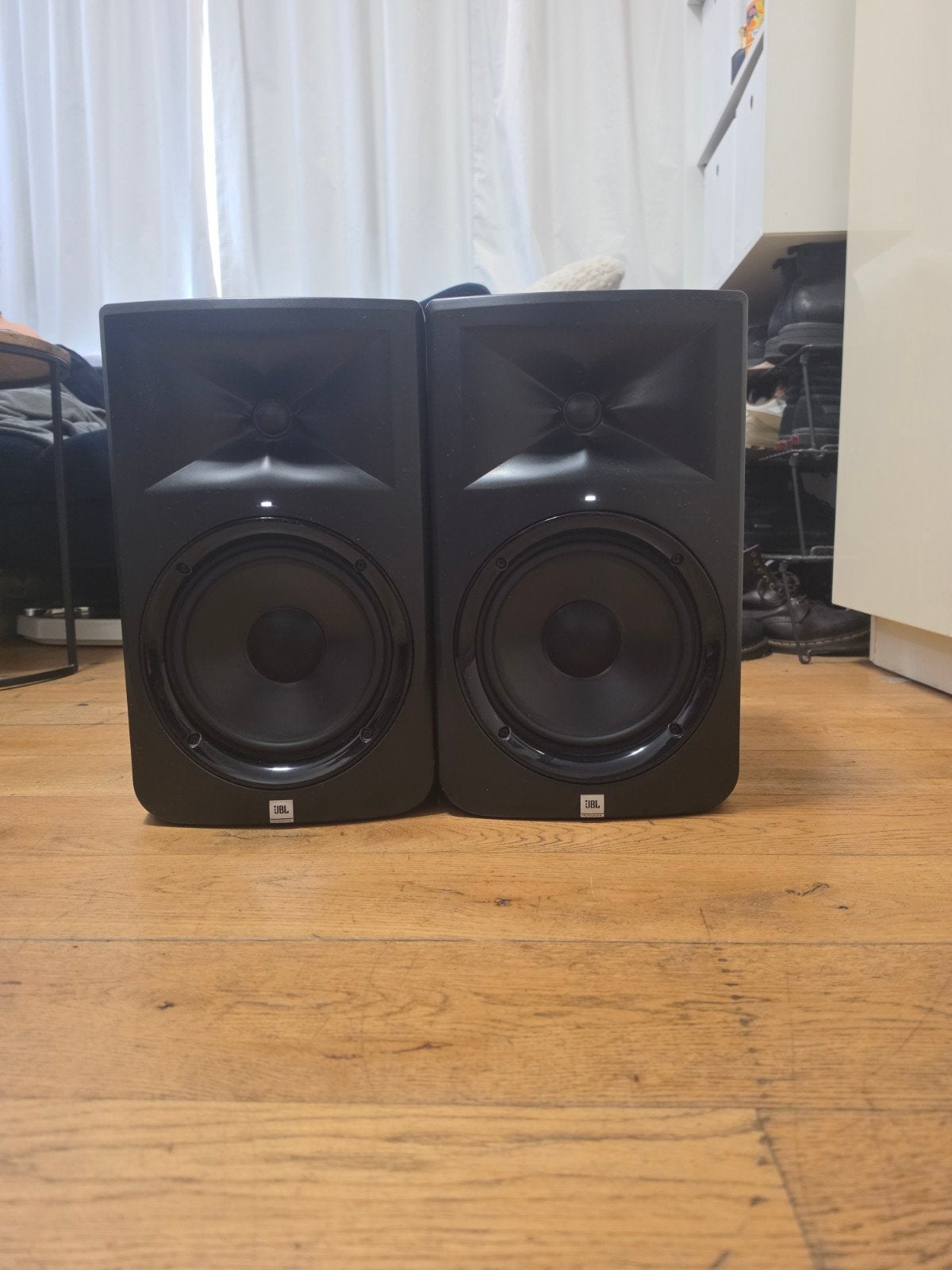 JBL LSR308 Studiomonitoren (set van 2), Studiomonitor, Inclusief kabels, JBL, Zo goed als nieuw