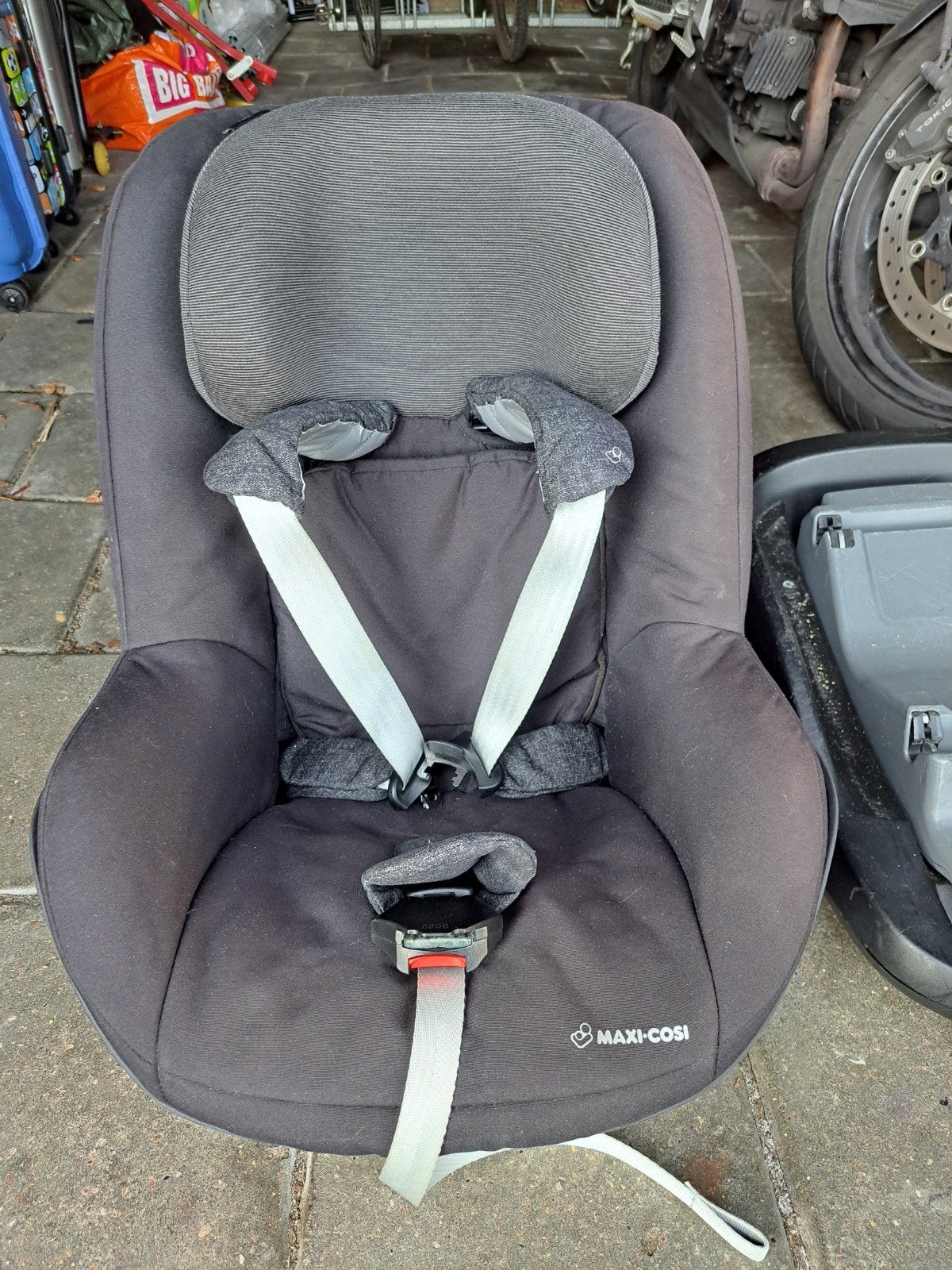 Maxi Cosi Pearl met Isofix, Kinderen en Baby's, Autostoeltjes, Ophalen, Gebruikt, 9 t/m 18 kg, Slaapstand
