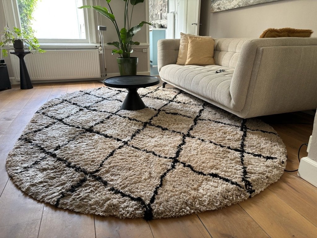 Vloerkleed, Huis en Inrichting, Stoffering | Tapijten en Kleden, Ophalen, 150 tot 200 cm, 200 cm of meer, Zo goed als nieuw