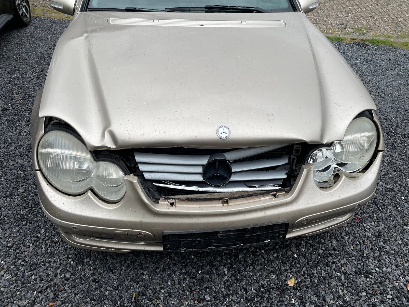 Mercedes-Benz C-Klasse 1.8 C180 Kompr Sportcoupe AUT 2003, Auto diversen, Schadeauto's, 1796 cc, Beige, Benzine, Coupé