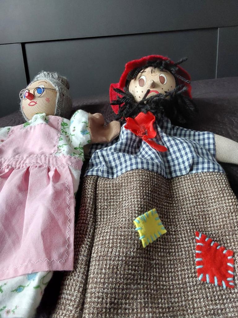 2 Leuke poppen met houten hoofd, Ophalen of Verzenden