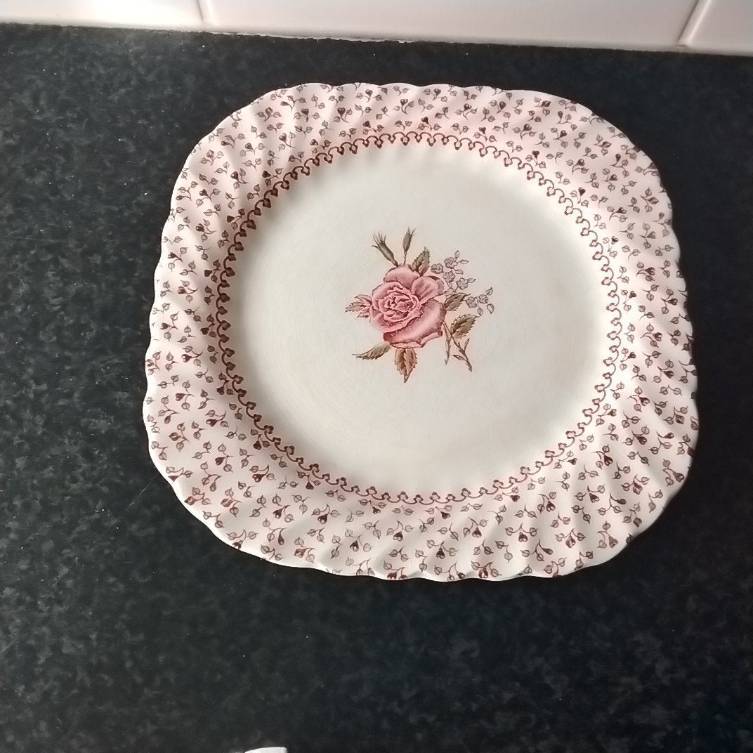rose bouquet  saladebord  met craquele, Ophalen of Verzenden, Overige stijlen