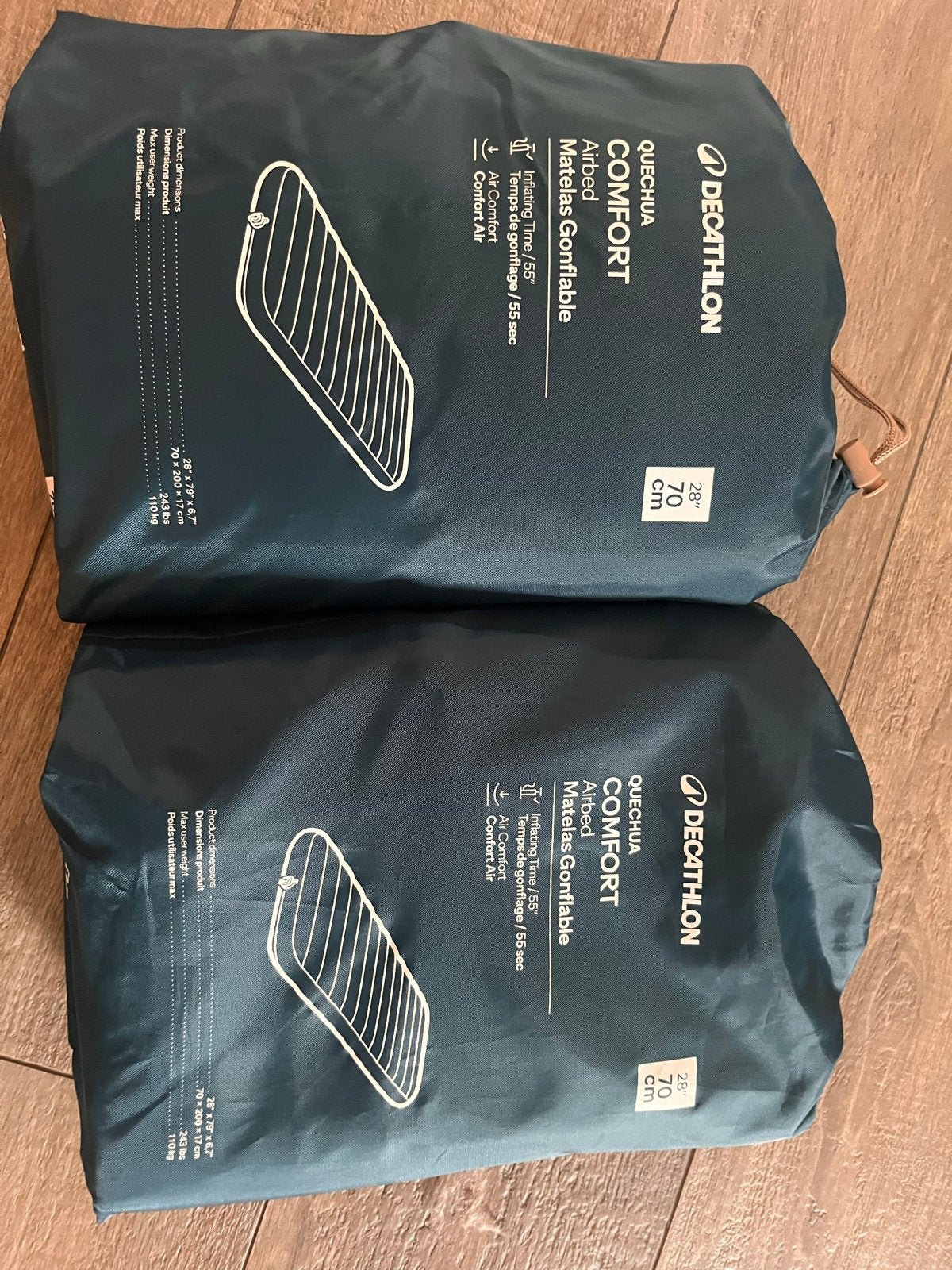 2 stuks QUECHUA Luchtbed Air Comfort 200x70 cm, Ophalen of Verzenden, Zo goed als nieuw, 1-persoons