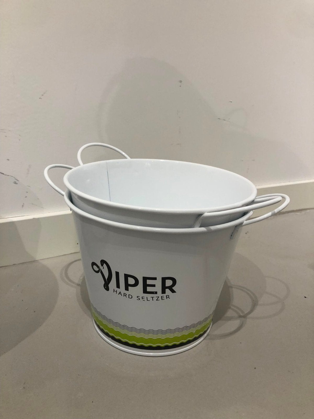 IJsbakken met scheppen, Overige typen, Ophalen, Gebruikt, Wit