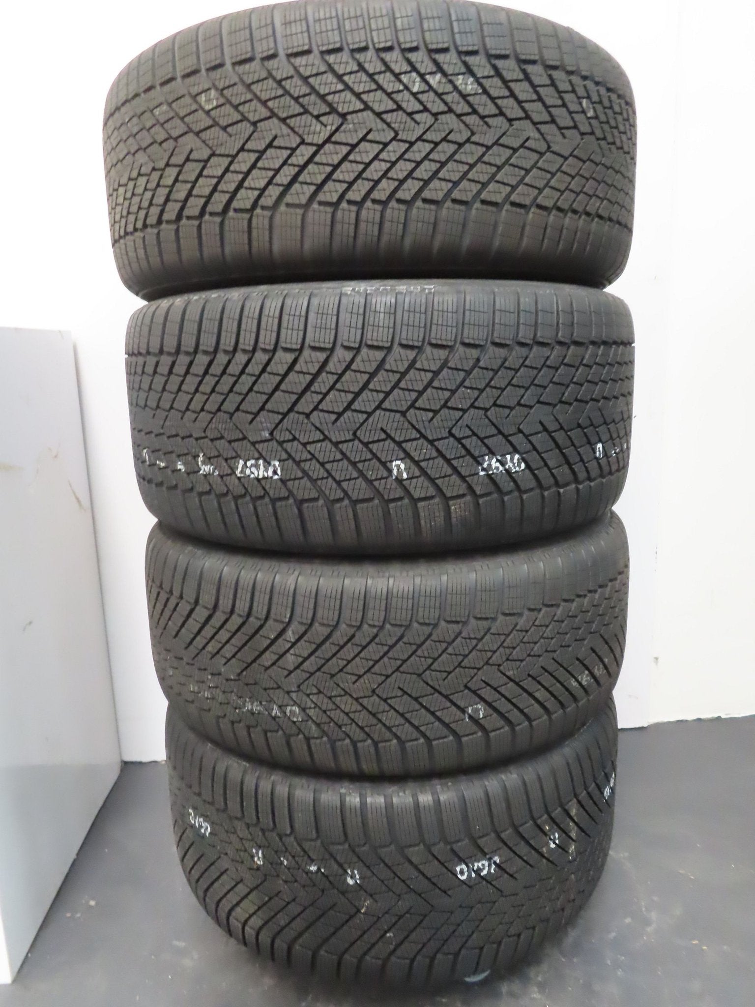 Porsche Cayenne 9Y II 2025 coupe 22 inch velgen winterbanden, -, 285 mm, -, Banden en Velgen
