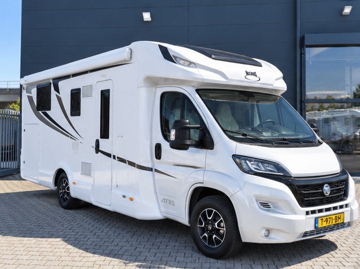 Mc Louis Souvereign 473  | 2023 | Enkele bedden hefbed | VOL, Automaat, Gaslek-detector, Ringverwarming, Fiat