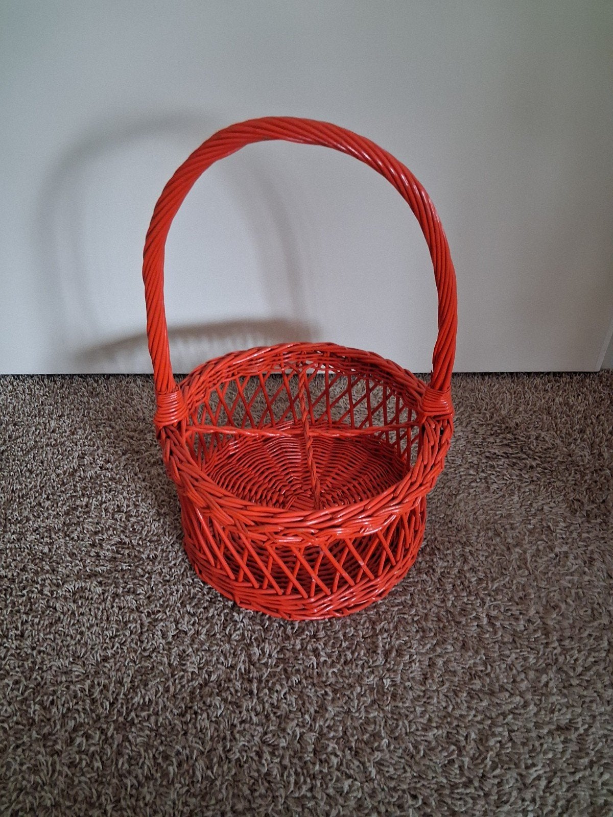 Vintage oranje mand, Huis en Inrichting, Woonaccessoires | Schalen en Manden, Ophalen of Verzenden, Rond, Riet