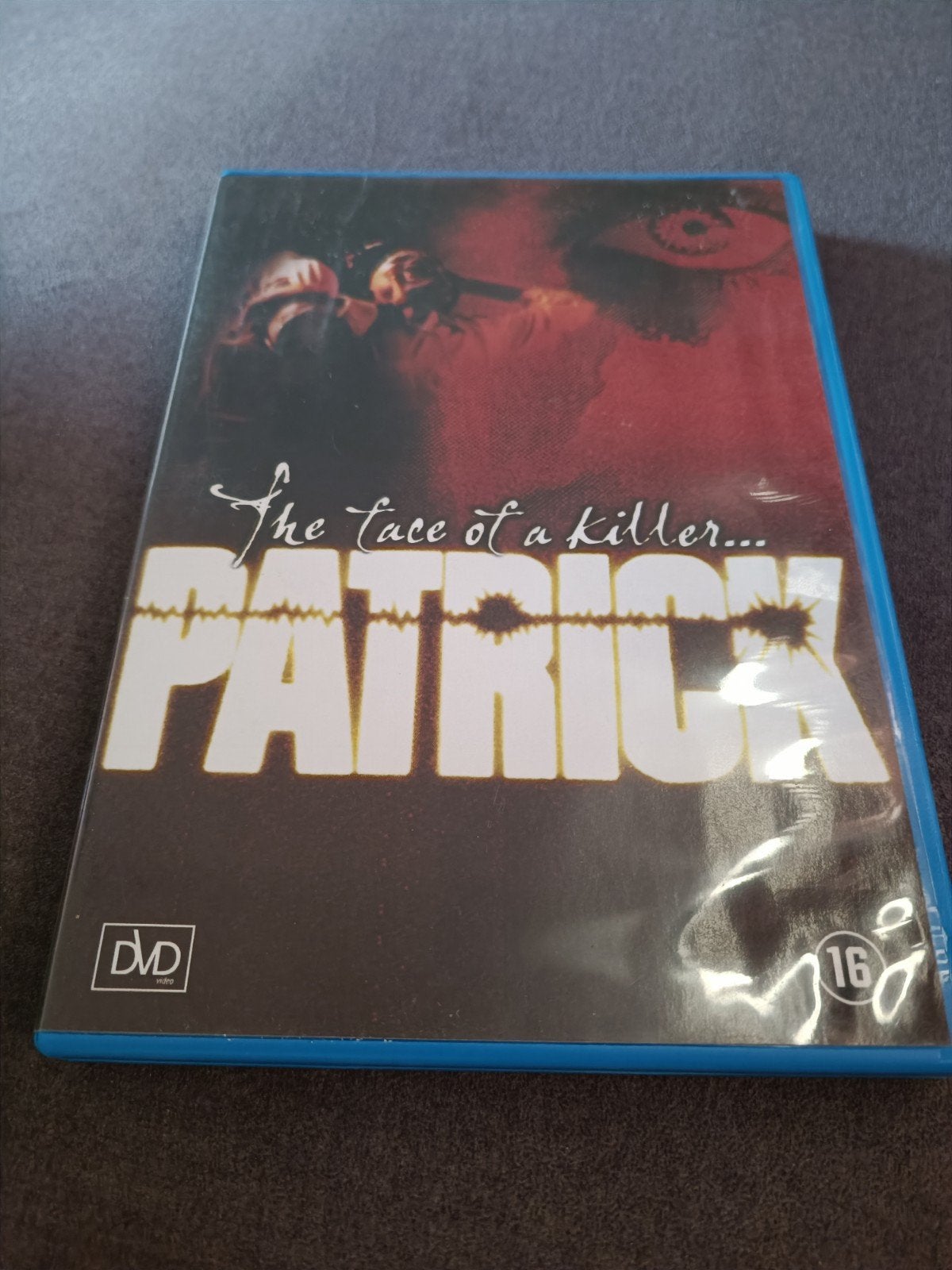 Patrick - dvd, Vanaf 12 jaar, Ophalen of Verzenden, Zo goed als nieuw