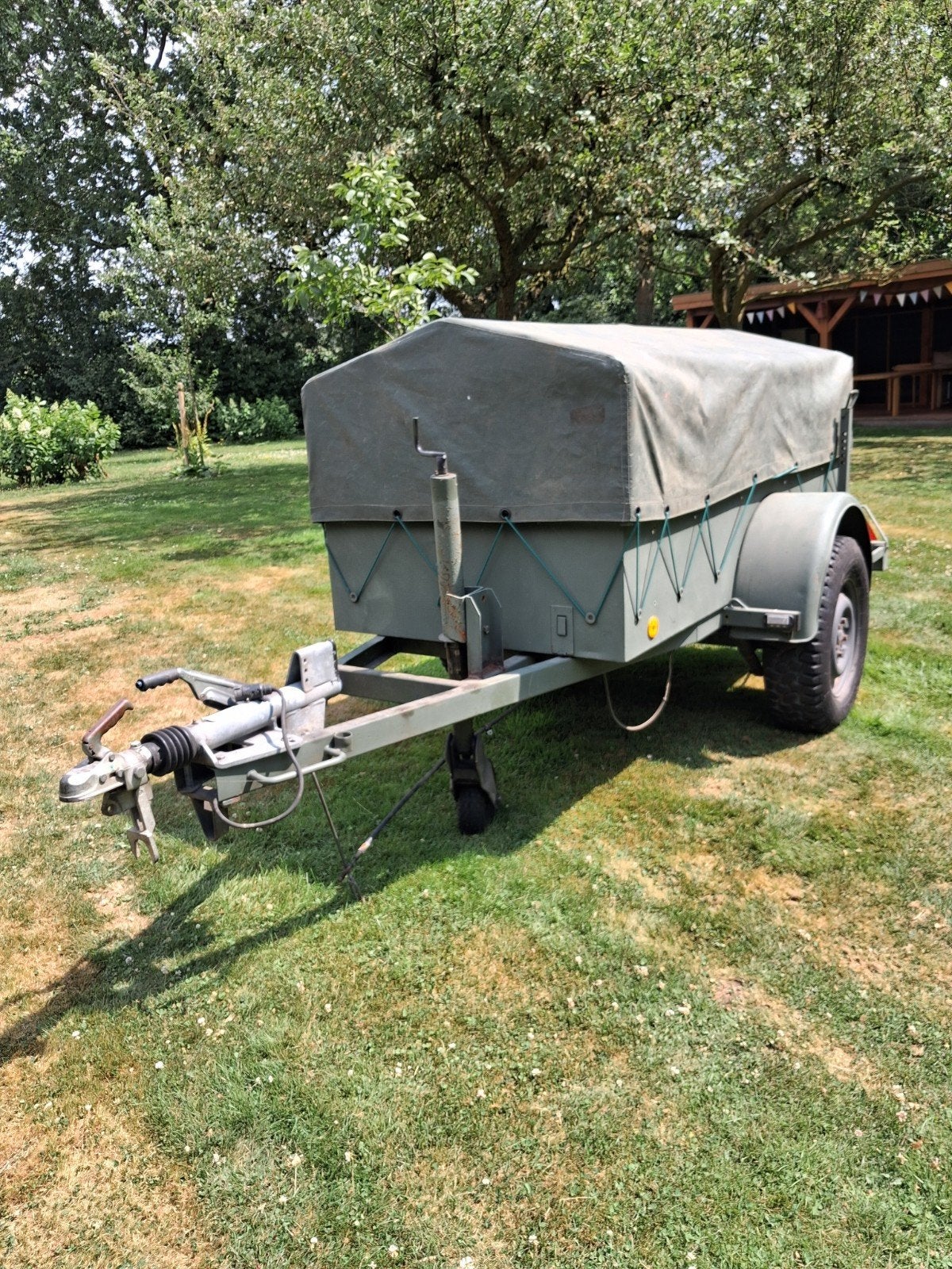 Originele Defensie Aanhanger / Leger Aanhangwagen met huif –, Ophalen