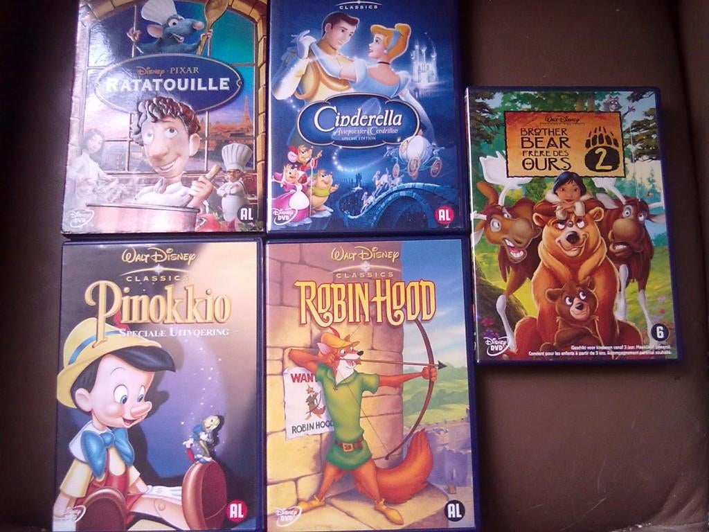 Disney DVD's: 5 Tijdloze Klassiekers (Pinokkio&Ratatouille), Overige genres, Ophalen of Verzenden, Zo goed als nieuw, Alle leeftijden