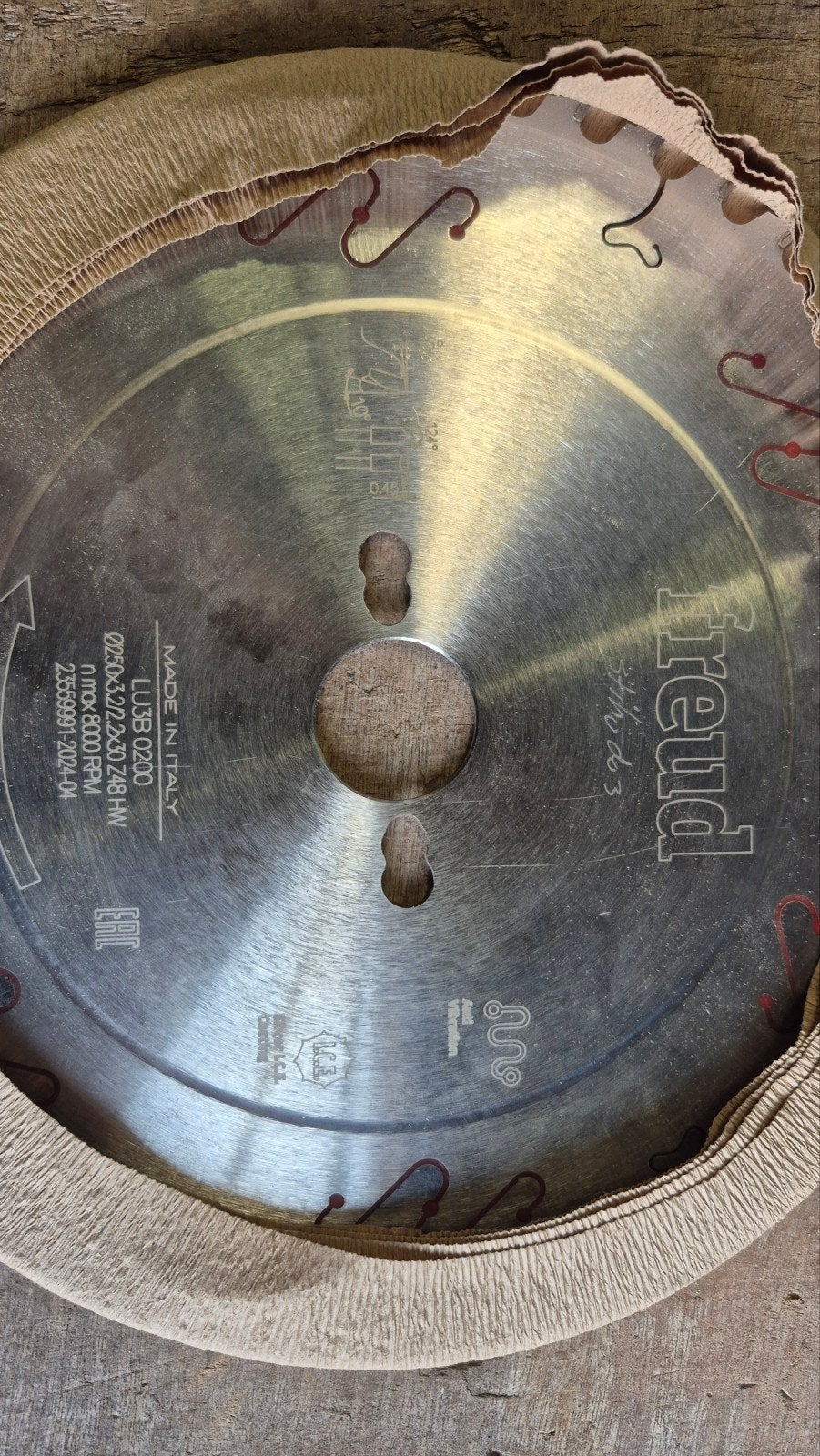 Freud HW Cirkelzaagbladen 250x3.2/2.2x30 Z48, Doe-het-zelf en Verbouw, Ophalen of Verzenden, Zo goed als nieuw