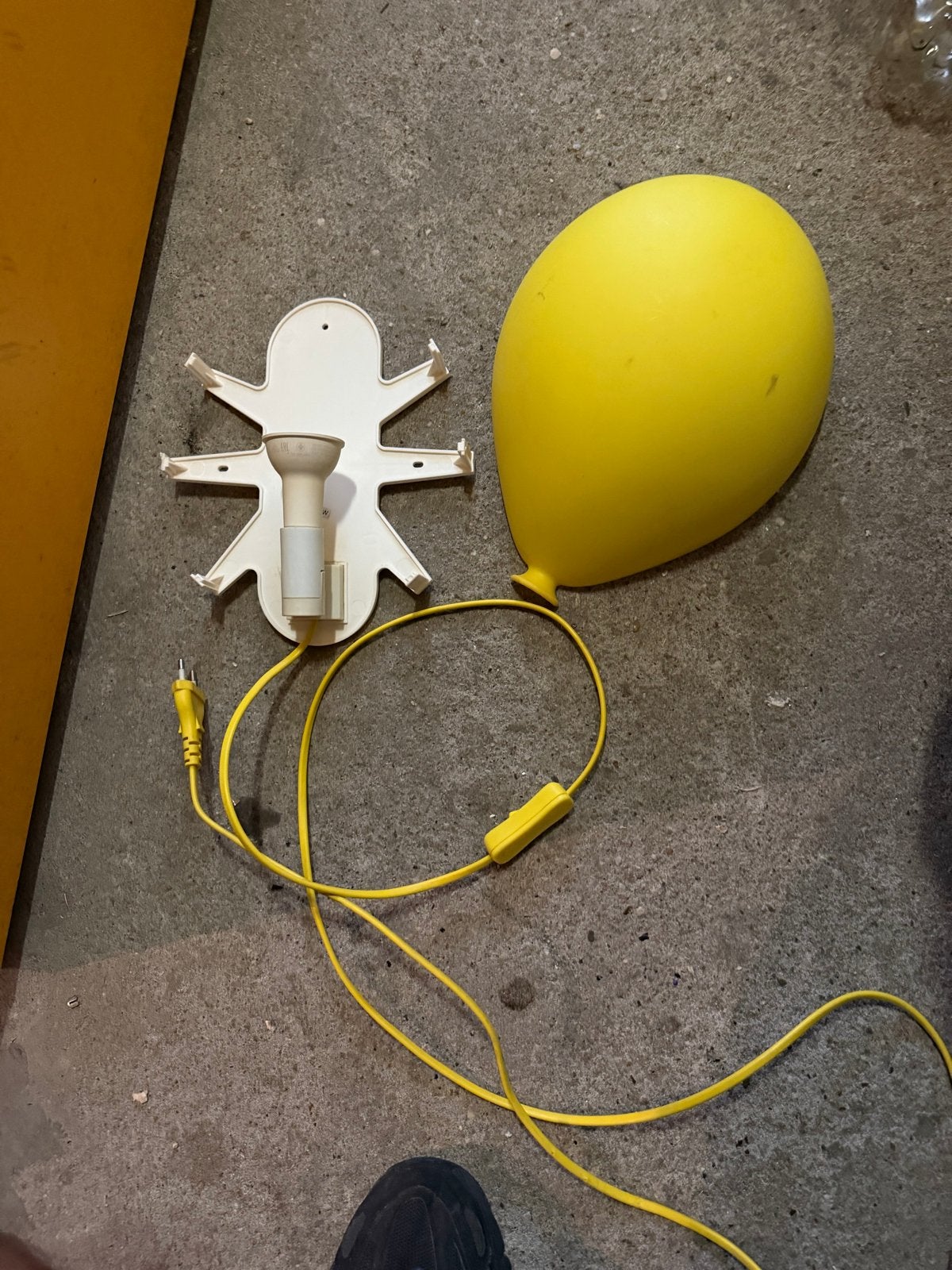 Gele ballonlamp wandlamp kinderkamer, Met schakelaar, Gebruikt, Kunststof, Geel
