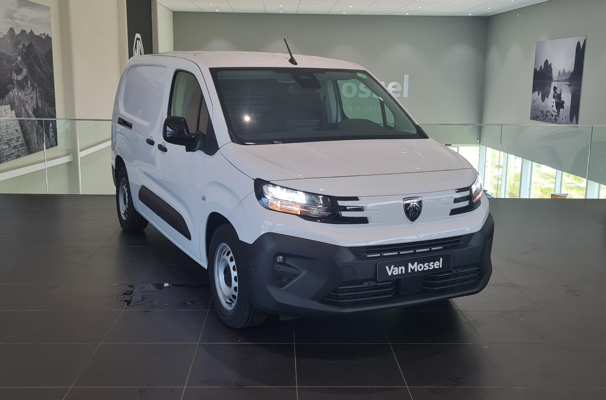 Peugeot e-Partner 136 L2 50 kWh | Climate Control | Stoelver, Wit, Origineel Nederlands, Nieuw, 2 stoelen