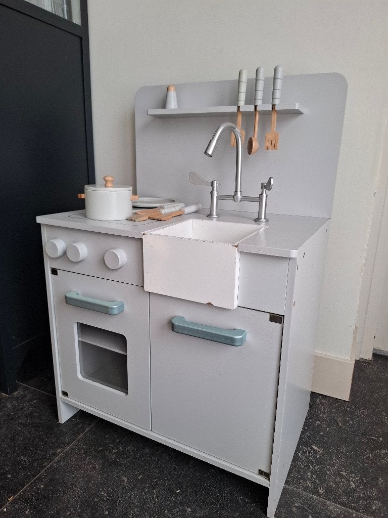 Kinderkeuken Petit Amelie, Ophalen, Gebruikt, Hout, Speelkeuken