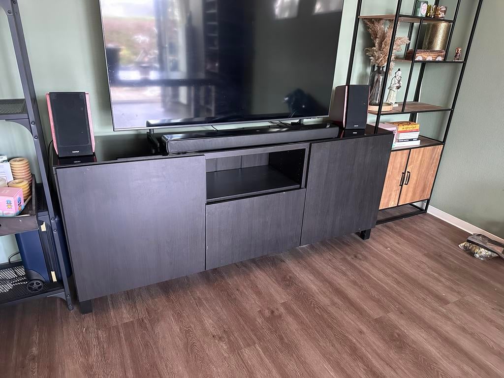 IKEA Besta TV meubel met glasplaat - Donkerbruin, Huis en Inrichting, Ophalen, Gebruikt, 150 tot 200 cm, Glas