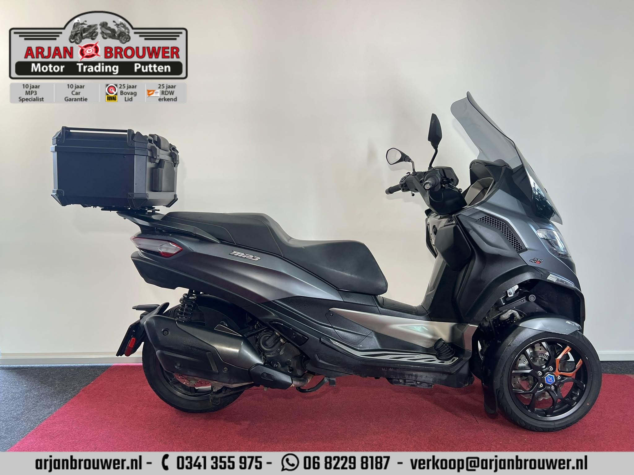Piaggio MP3 530 HPE Exclusive ABS, Scooter, Postbus 305
4900 AH  Oosterhout, NL, Bedrijf, Piaggio Benelux B.V.