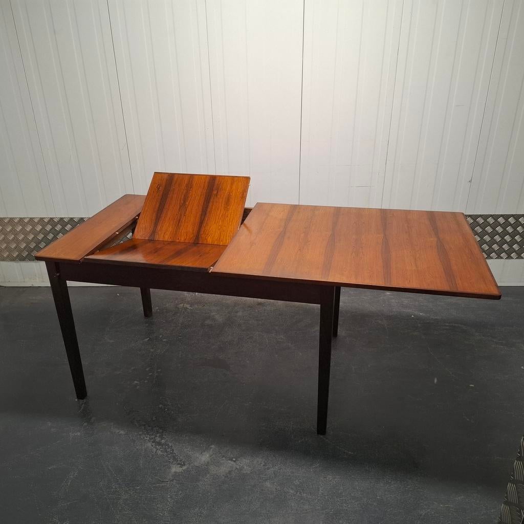 Vintage Palissander uittrekbare tafel. Uit de zestiger jaren, Huis en Inrichting, Tafels | Eettafels, Ophalen, Gebruikt, Teakhout