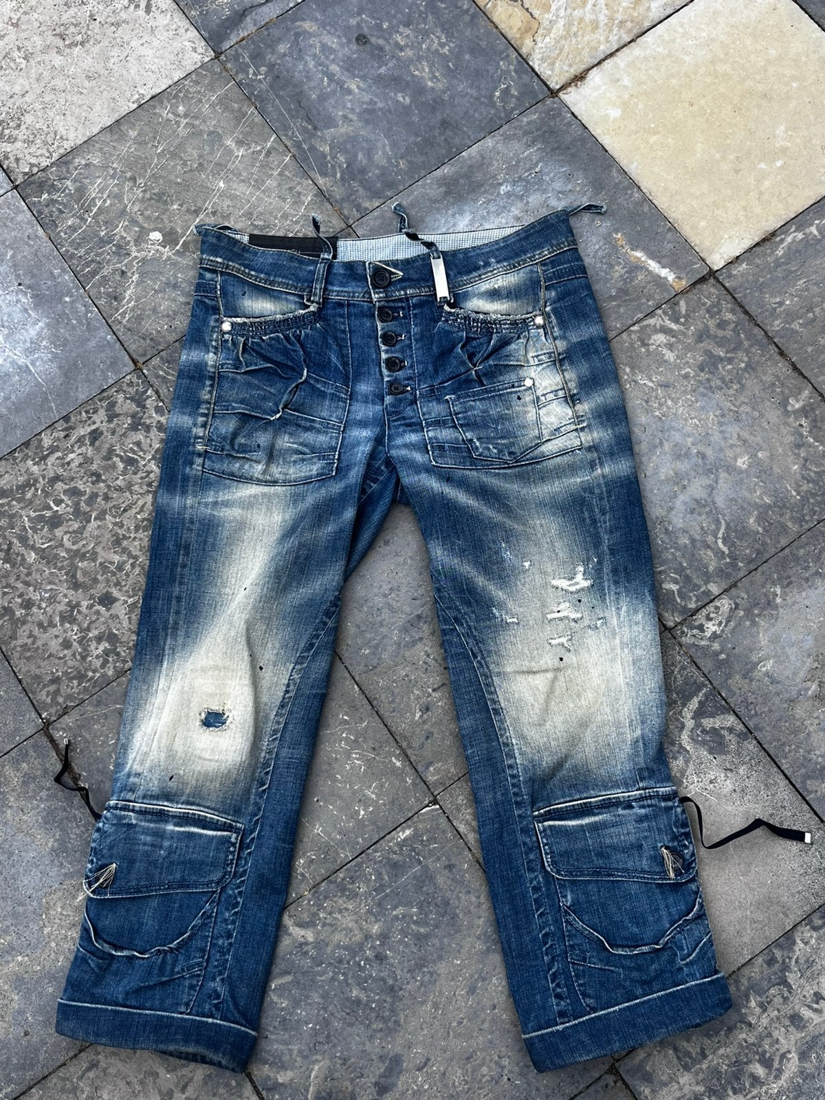 Stoere High Use jeans D38 met opvallende details, Ophalen of Verzenden, Zo goed als nieuw, Blauw, W30 - W32 (confectie 38/40)