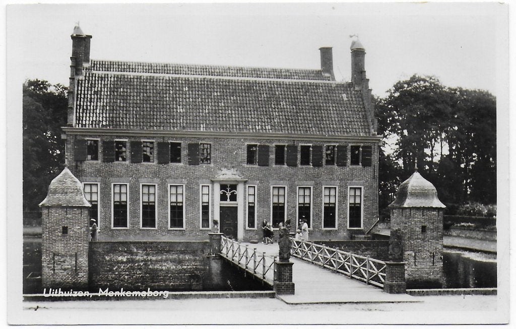 Uithuizen Menkemaberg Oude Gelopen Ansichtkaart ( B5091), Verzamelen, Ophalen of Verzenden, 1960 tot 1980, Gelopen
